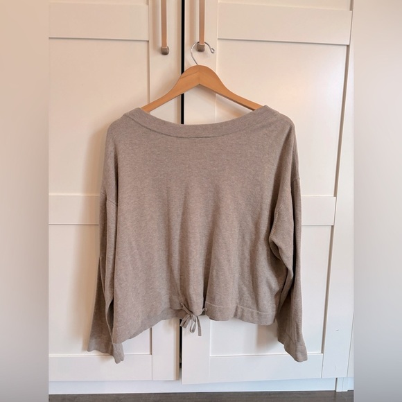 Bryn Walker Tan Long Sleeve Cotton Top Size Medium  casual basic minimalist - Picture 2 of 5